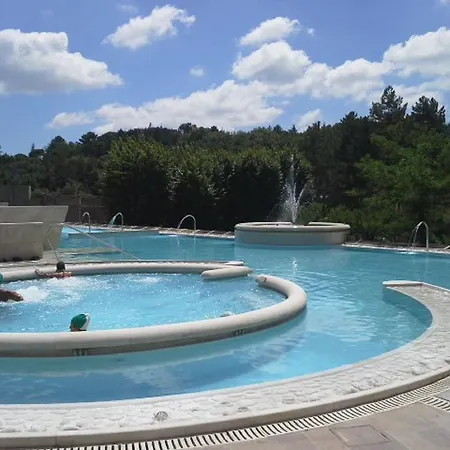 Savoia Palace